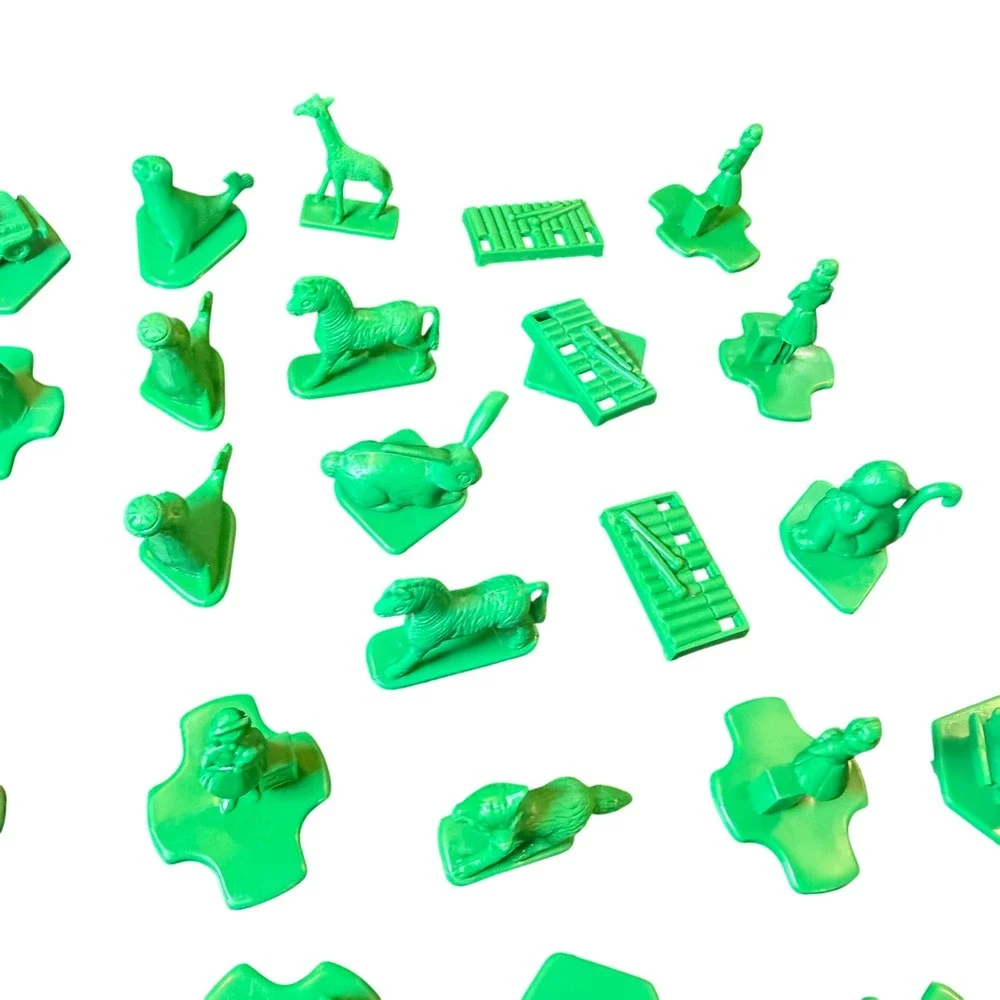 Vintage Tupperware Tuppertoys Green Plastic Alphabet Game Pieces Lot of 73